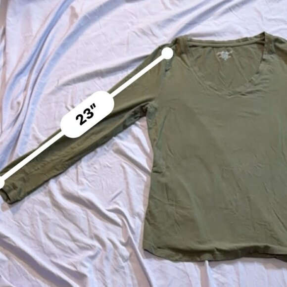 Bundle of SIX Derek Heart brand Vneck Stretchy tops SIZE XL - Picture 12 of 12